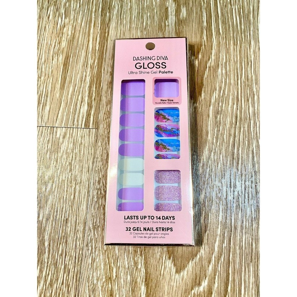 Dashing Diva Gloss Ultra Shine Gel Palette 32 Nail Strips GS200 Violet Moonstone